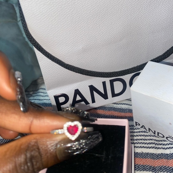 Pandora red heart ring - Picture 6 of 6
